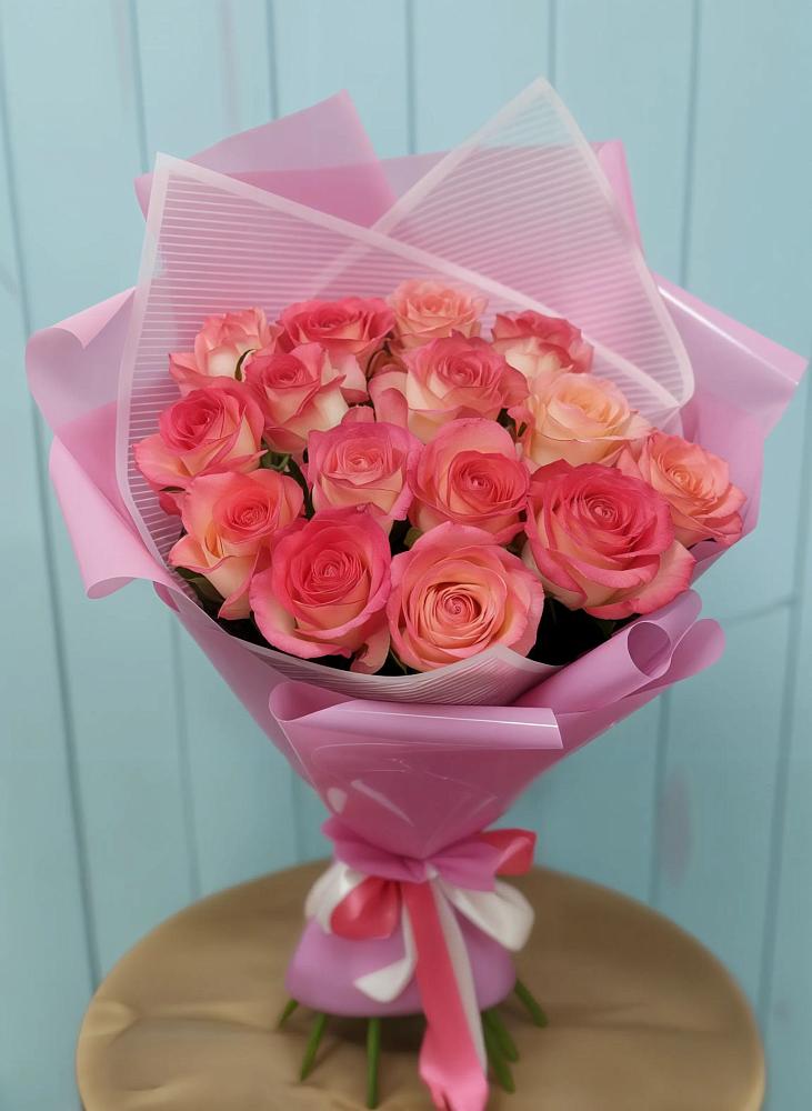Букет 15 Розовых роз Равель в Первомайке