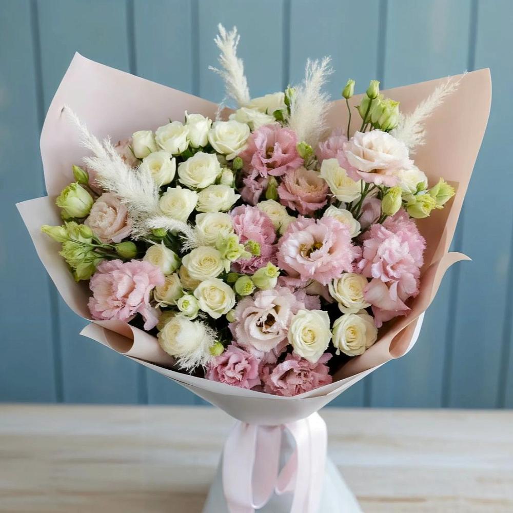 Букет цветов из: Альстромерии и Розы в Первомайке