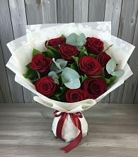 Букет цветов из:  Розы #REPLACE_PRED# Первомайке