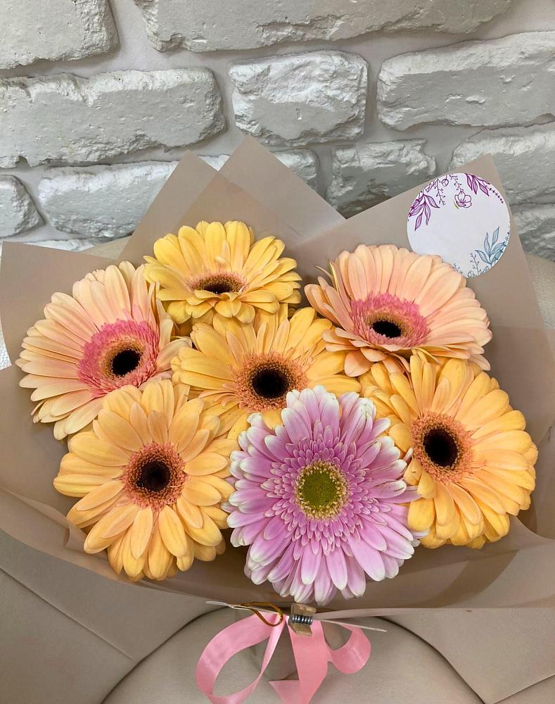 Букет цветов из: Герберы в Первомайке
