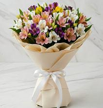 Букет цветов из:  Альстромерии в Первомайке