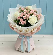 Букет цветов из:  Розы в Первомайке