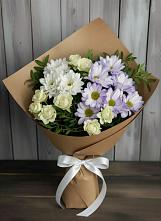Букет цветов из:  Хризантемы и Розы в Первомайке