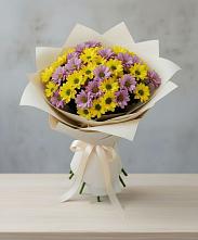 Букет цветов из:  Хризантемы #REPLACE_PRED# Первомайке