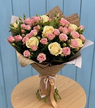 Букет цветов из:  Розы в Первомайке